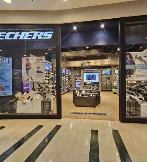 SKECHERS Roma EST